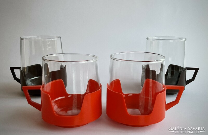 Simax 4 Czechoslovak heat-resistant glass cups in a plastic holder