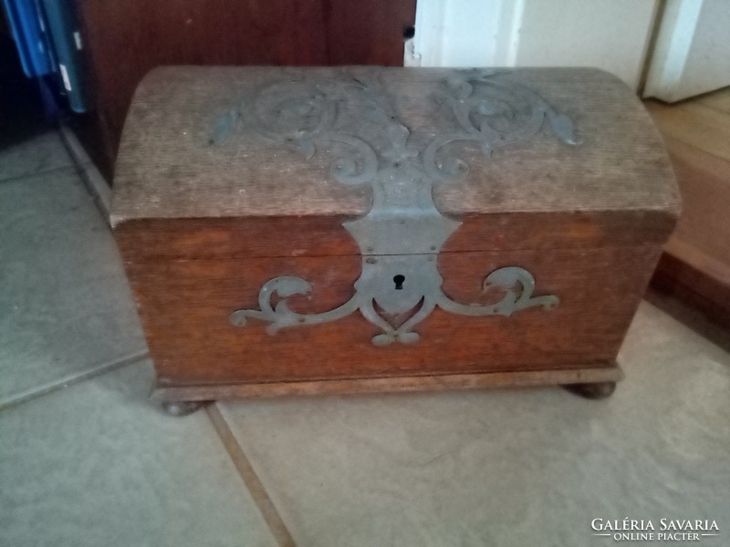 Metal-lined oak chest