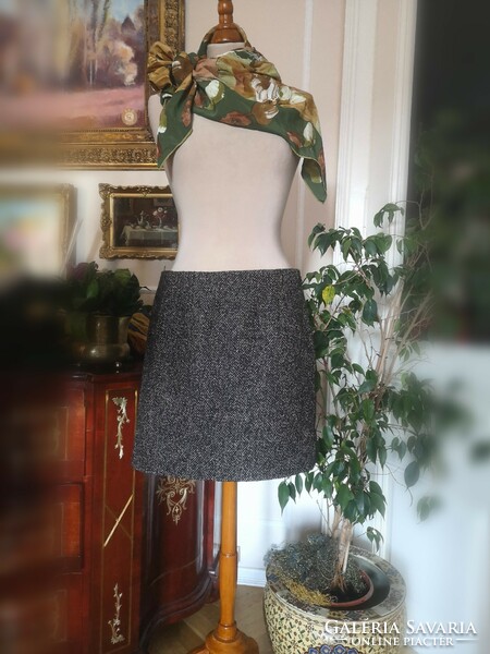 H&m 38 tweed mini skirt herringbone pattern brown skirt