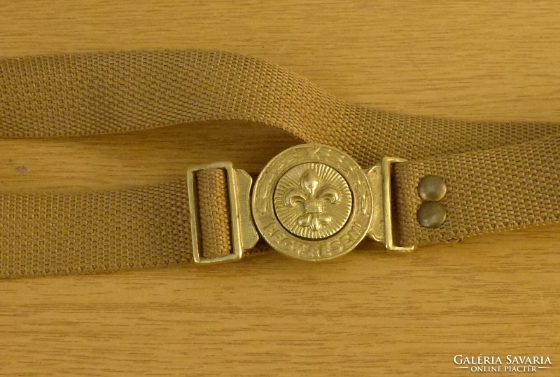 Hungarian scout belt
