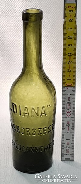 "Diana sósborszesz franzbranntwein" olajzöld közepes sósborszeszes üveg (2869)