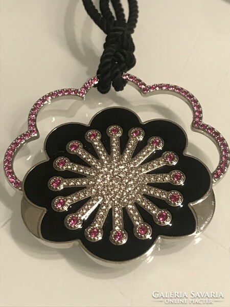 Swarovski necklace in the shape of a flower, with a large pendant, marked
