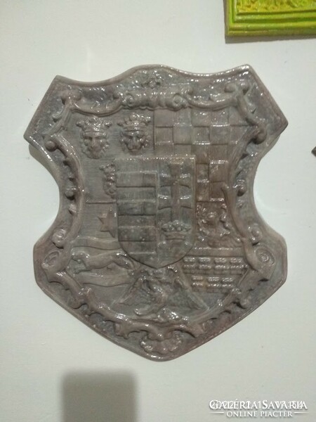 Nagy méretű, 32x28 cm falidísz magyar címer, relief, dombormű