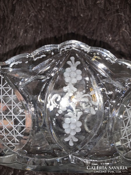 34 cm!!! A long, large crystal boat, offering bonbons, waiters, holders