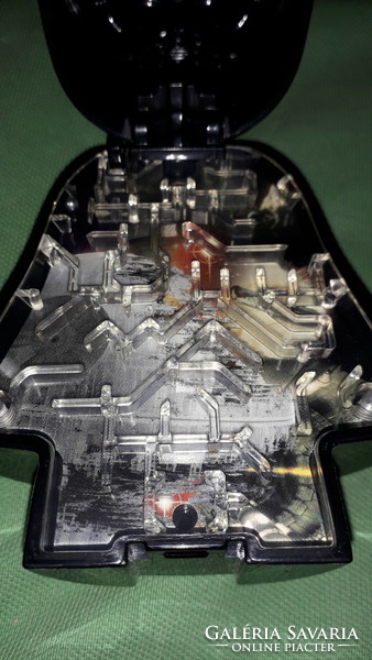 Retro STAR WARS Darth Vader fej szétnyitható belül golyós labirintus ügyességi játék a képek szerint