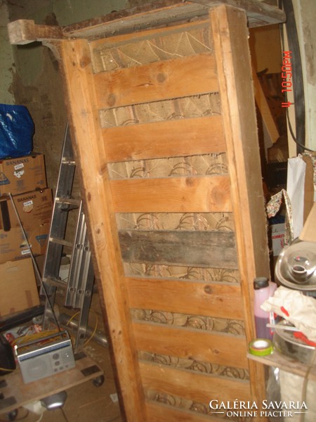 Antik, kerevet-szófa