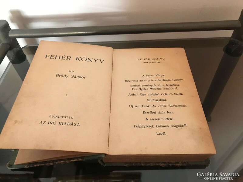 Fehér könyv irja sándor bródy is published by the writer in Budapest. 1900. January