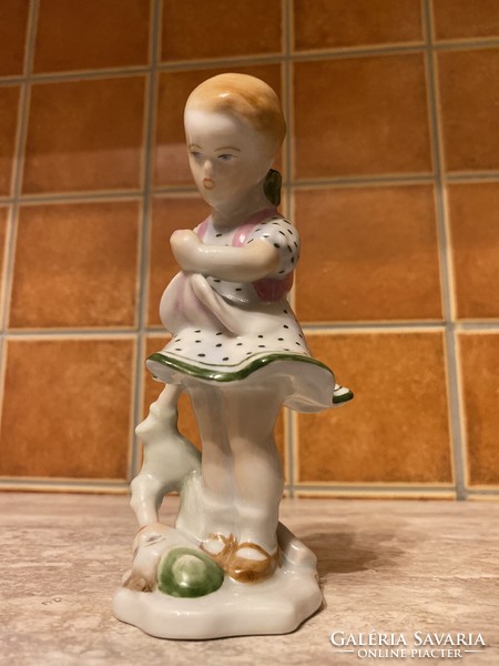 Herendi porcelán kislány babával