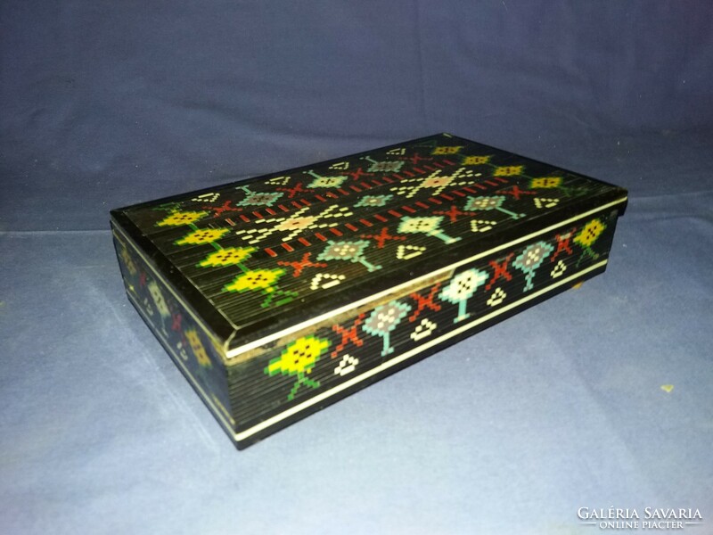 Gyönyörű CCCP régi fa nádintarziás lakkozott cigarettakínáló doboz 22 x 5 x 14 cm a képek szerint