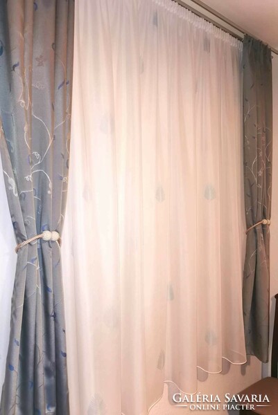 New curtain set classic style, embroidered curtain + brocade blackout
