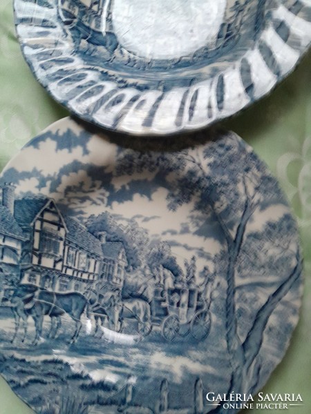 Royal blue English horse plate