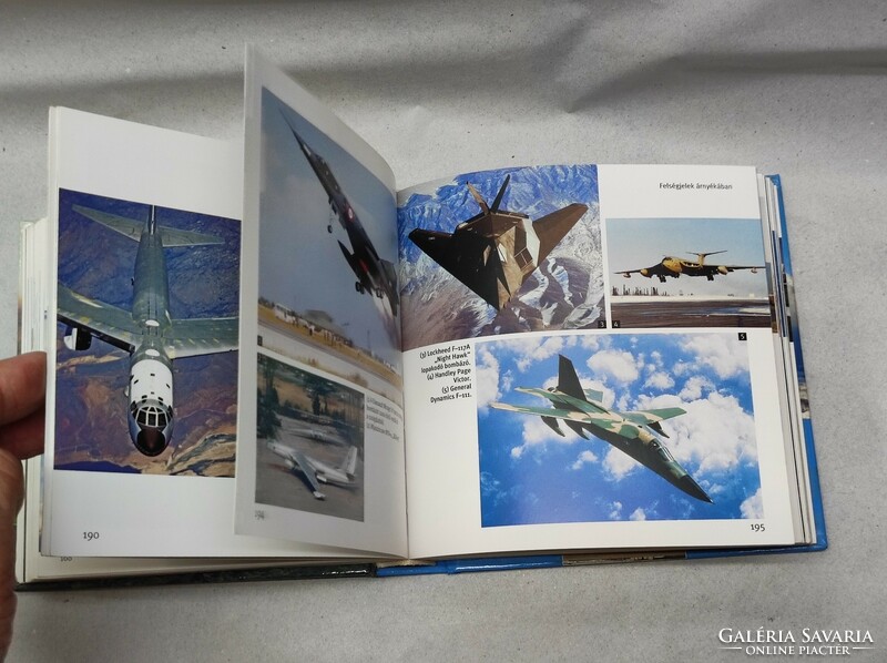 Airplanes - Francois Besse in 1001 photos