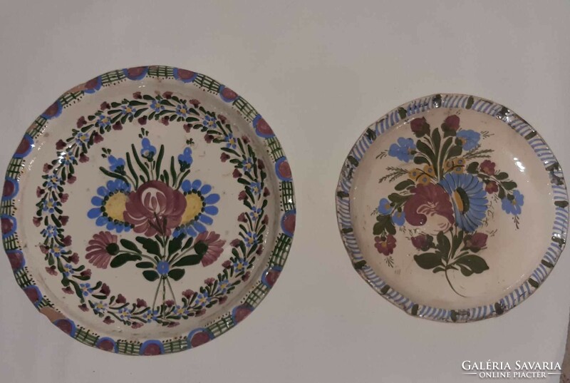 2 large old marked Hódmezővásárhely decorative plates