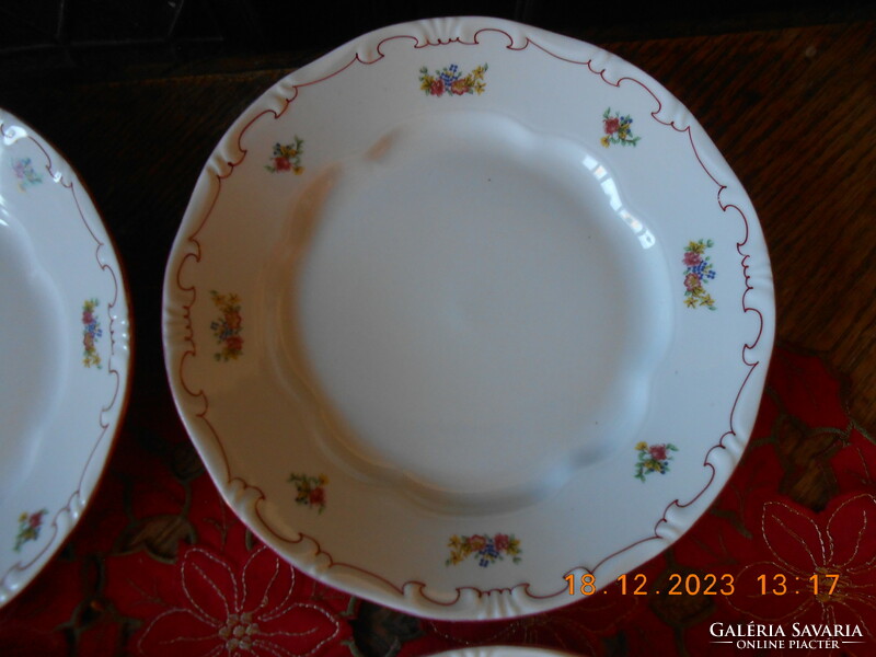 Zsolnay virágcsokor mintás lapos tányér, 6 db