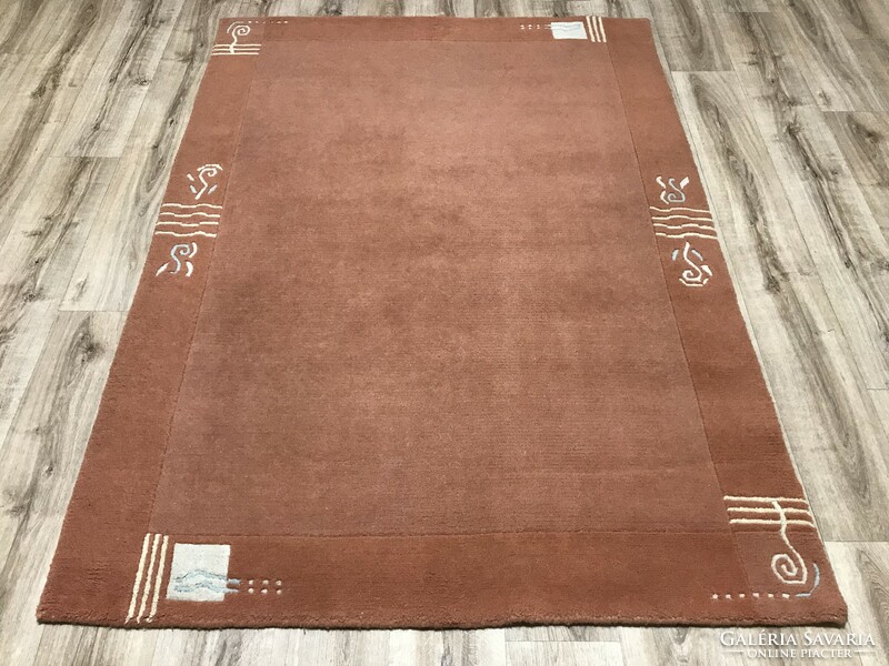 NEPÁLI kézi csomózású gyapjú szőnyeg, 141 x 195 cm