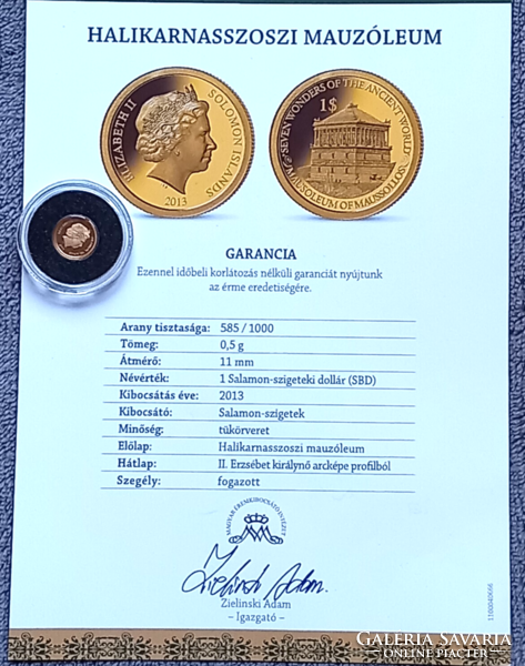 The world's smallest gold coin is 0:5 gram and 14 carat