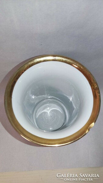 Hollóháza porcelain vase and bonbonnier sold together (Saxon endre collection)