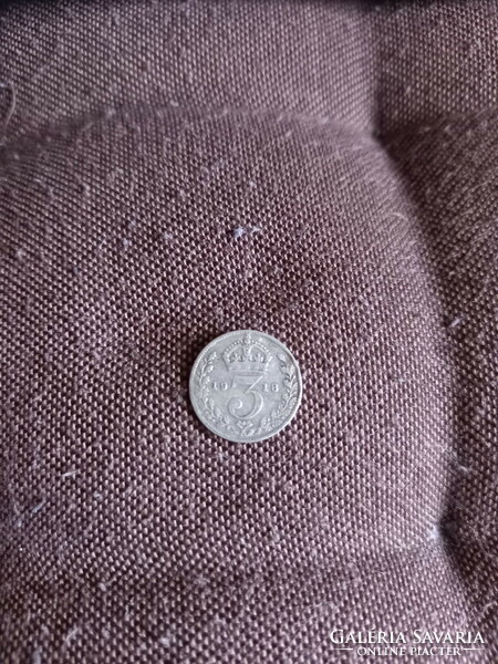 V. György 3 penny brit ezüst pénzérme II. (1918)
