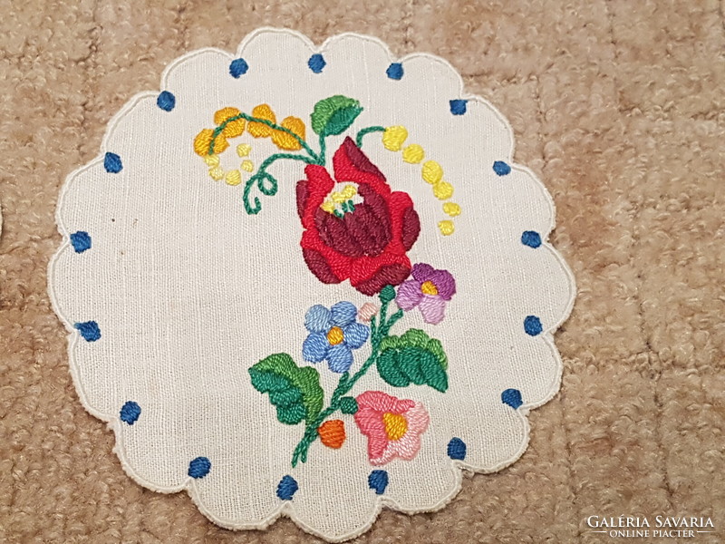 2 pcs. Kalocsai embroidered tablecloth 16x14 cm