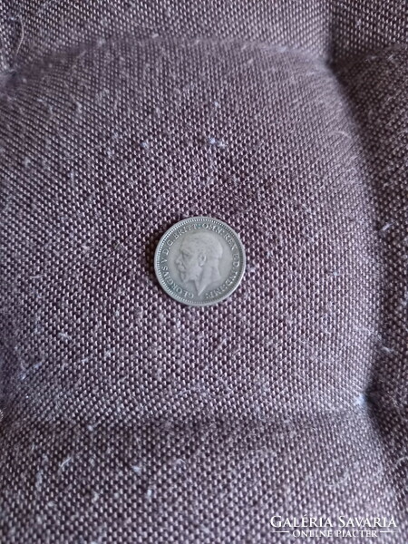 V. György 3 penny brit ezüst pénzérme (1933)