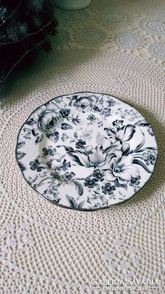 English royal albert, paradise black fine porcelain plate