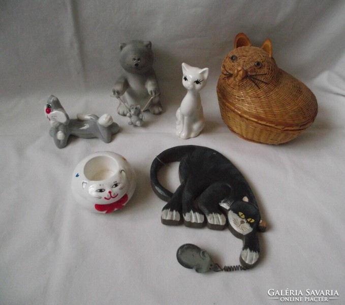 Kitten figurine collection, candlestick, nipple, basket, wall ornament