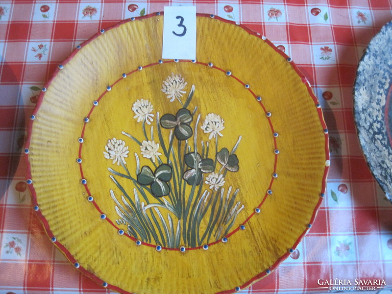 Hand-painted folk porcelain plate! 3.