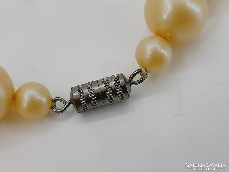 Old tekla string of large beads, necklace, 61 cm