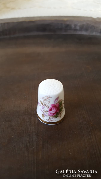 Angol Royal Albert,Lavender Rose porcelán gyűszű