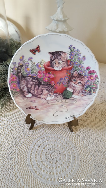 Angol Royal Albert cicás,pillangós porcelán tányér,dísztányér