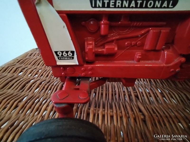 Vintage, cast model - tractor + trailer / ertl