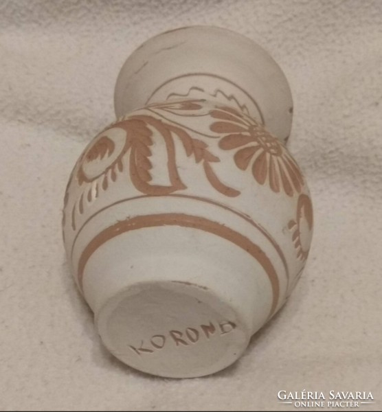 Korond vase, white