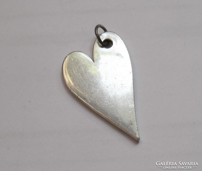 Giant heart silver pendant, 23.4 grams!
