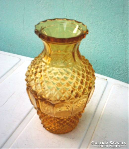 Amber oberglas glass vase, chamfered, beautiful and absolutely flawless