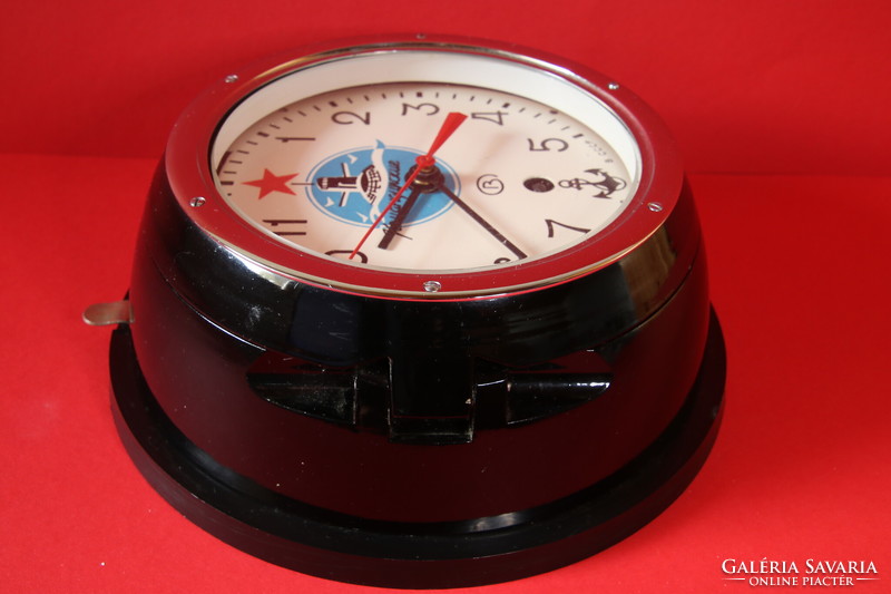Original Russian Komandirsky 92 u boot wall clock with key - perfect