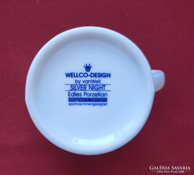 Wellco German porcelain milk creamer