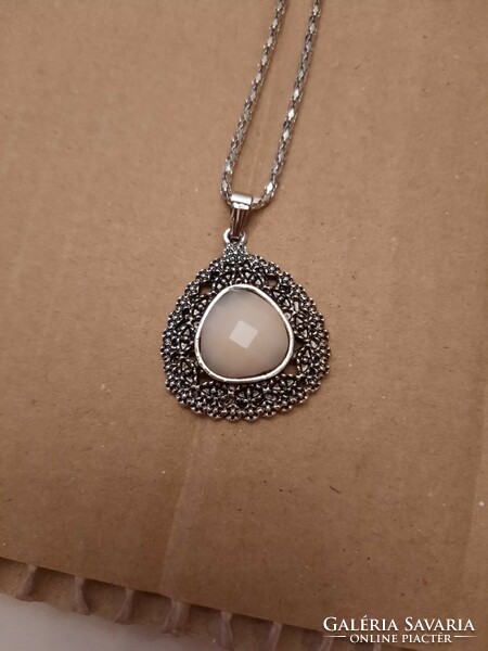 Medical metal, stainless steel, white agate stone necklace, negotiable