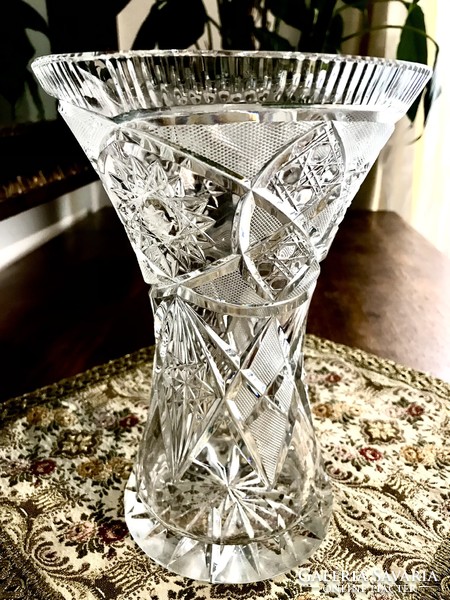 Új szépséges ólomkristály váza