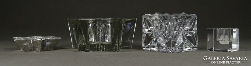 1Q015 Régi jelzett Bohémia üveg gyertyatartó mécsestartó 4 darab