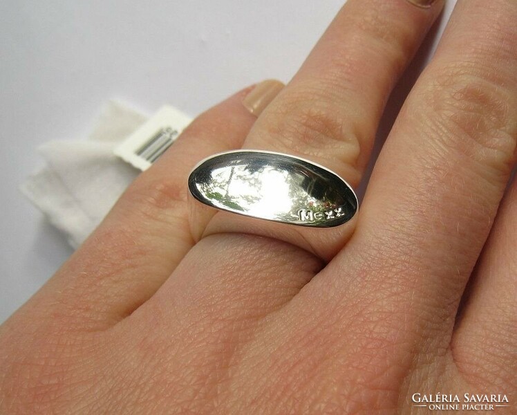 Extra shiny, silver mexx signet ring, with tag, new!