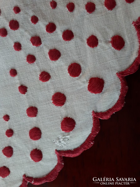 Embroidered oval tablecloth, tray tablecloth