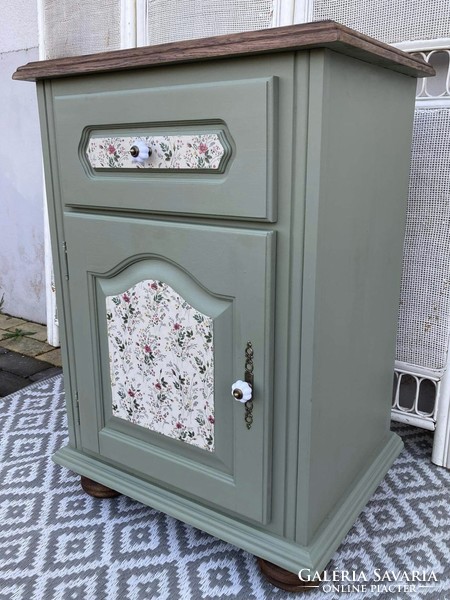 Large one-door chest of drawers or nightstand, 81 cm high