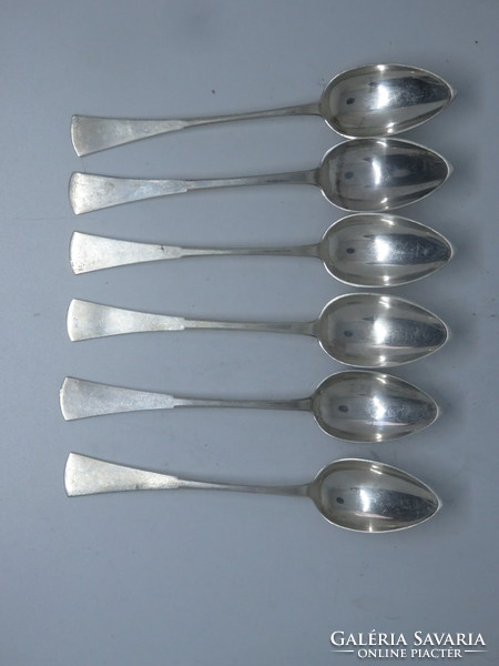 6 silver tea spoons