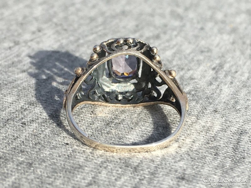Women's silver ring amethyst