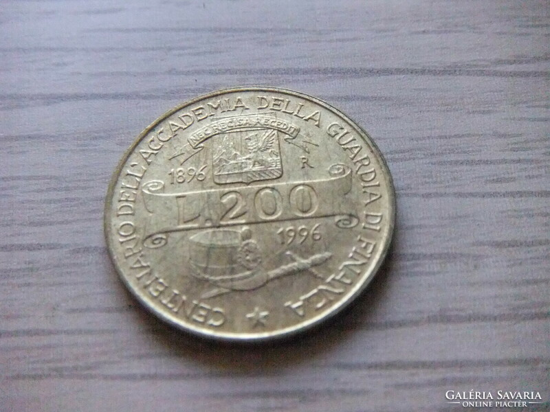 200 Lira 1996 Italy