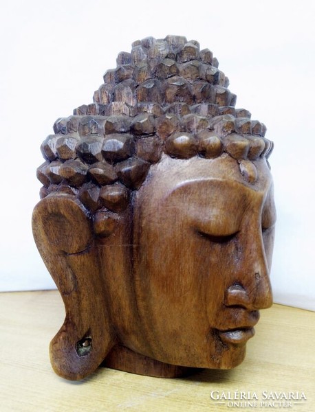 Meditáló Buddha Indonéz természetes keményfa szobor egzotikus ritkaság. 16cm.