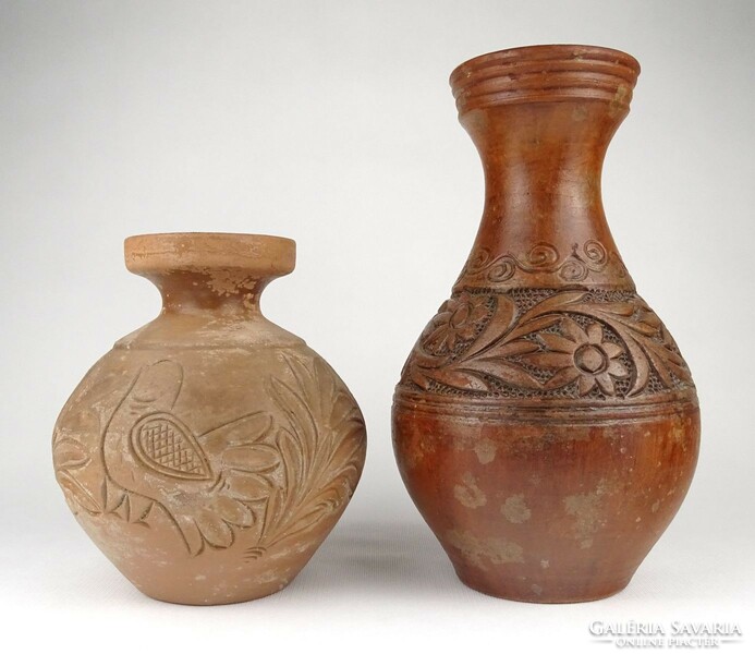 1P973 pair of old brown ceramic vases