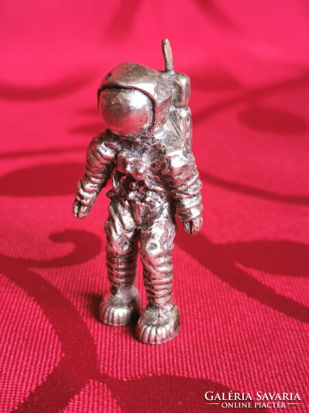 Silver miniature astronaut