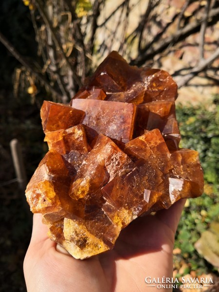 Special yellow fluorite crystal, mineral