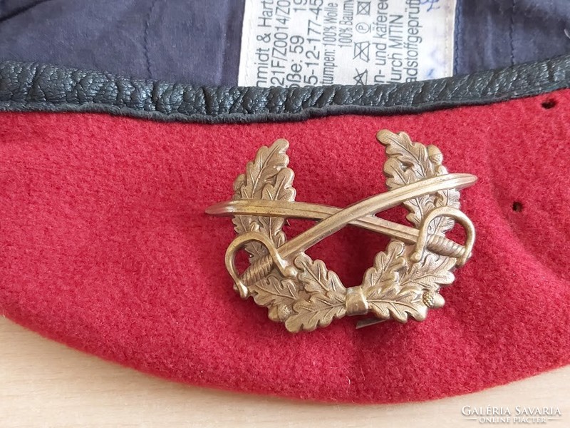 German Bundeswehr beret cap size 59 (coral color) + beret cap badge #